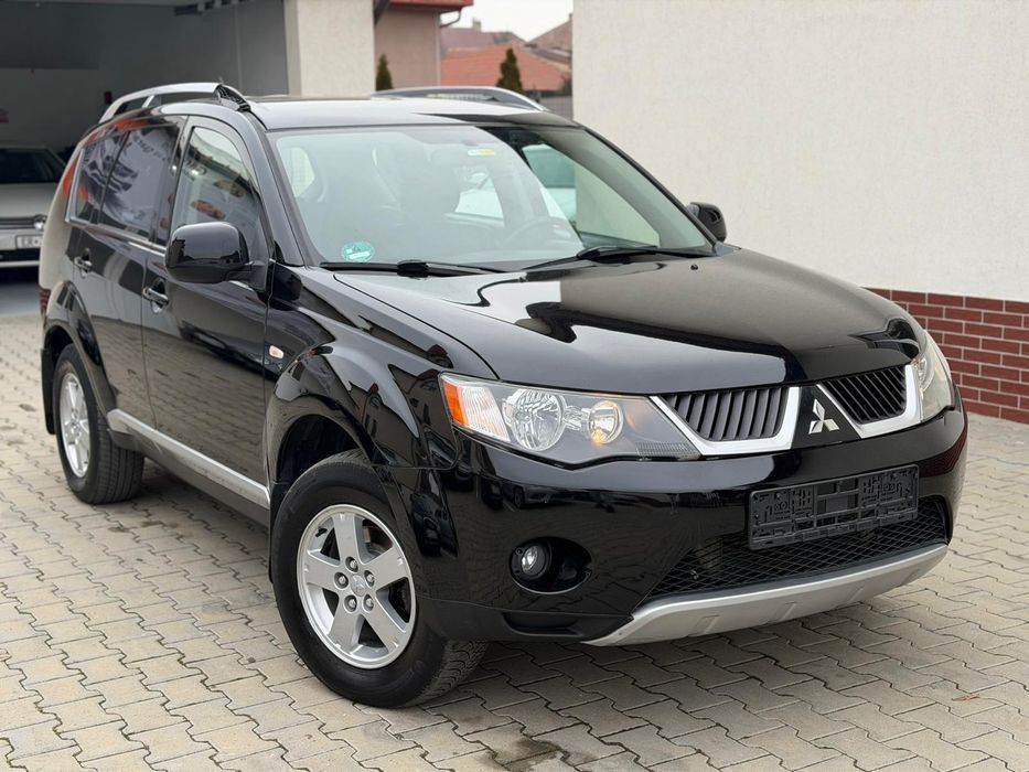 Mitsubishi Outlender 2.0 tdi 4x4 140 caii