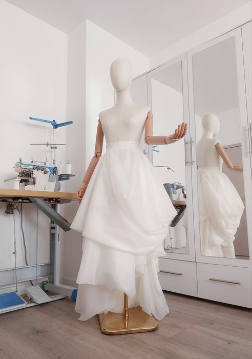 Асиметрична сватбена пола Драпирана Булчинска рокля Бален тоалет