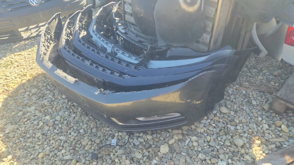 Bara fata Volkswagen Passat B7