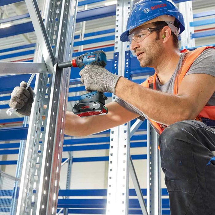 BOSCH GDX 18V-200 безчетков импакт + гайковер чисто нов ТОП ЦЕНА