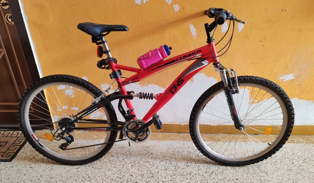 Bicicleta DHS nouă