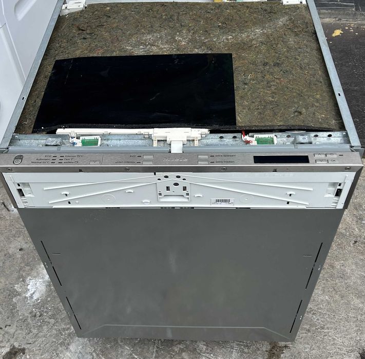 Съдомиялна Miele 60 см G6577SCVi XXL | BrilliantLight| 14 комплекта | Auto Open