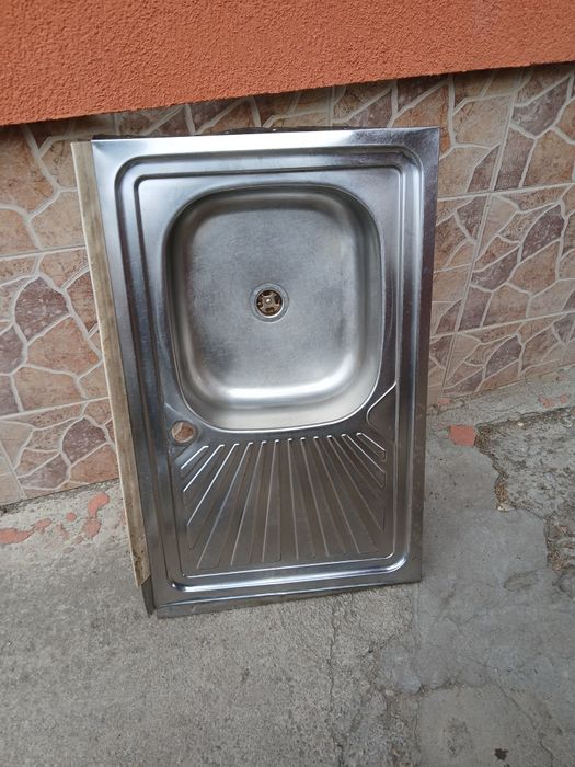 Vând chiuvetă inox