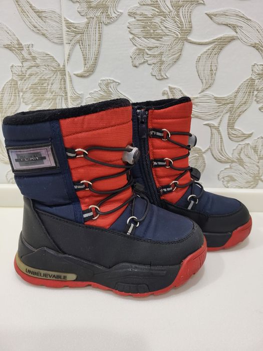 Сапожки детские.