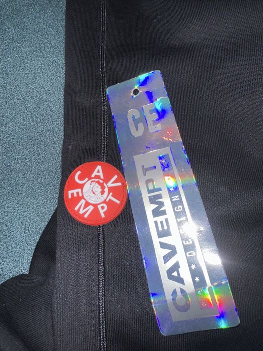 Свитшот Cave Empt