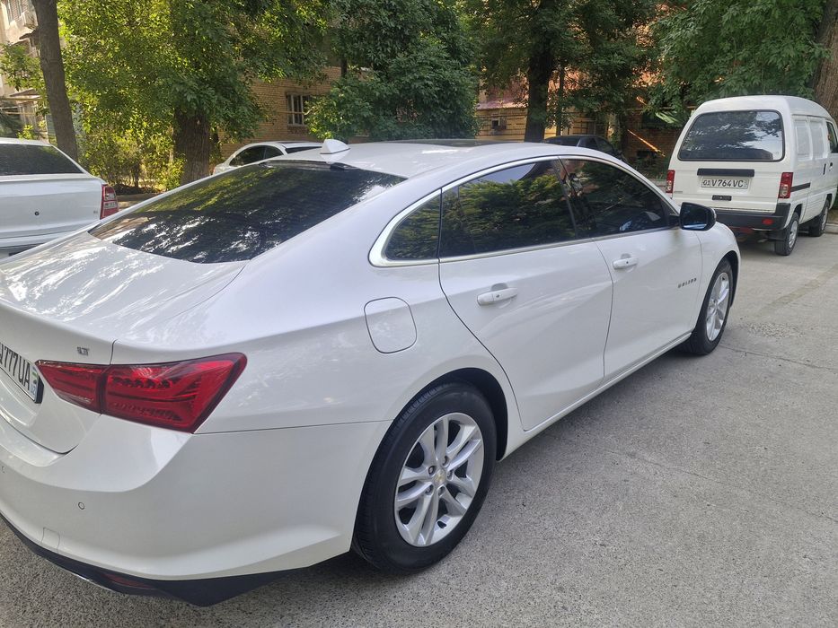 Malibu 2 turbo sotiladi