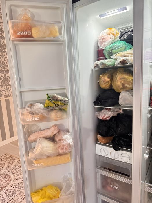 Продам холодильник