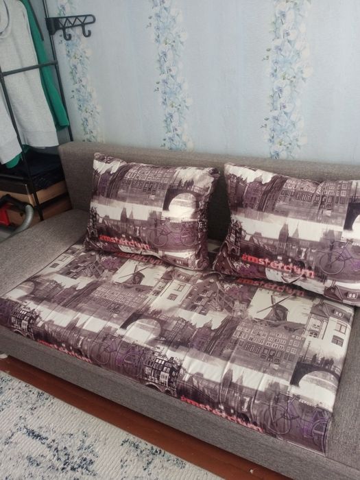 Продам диван б/ у