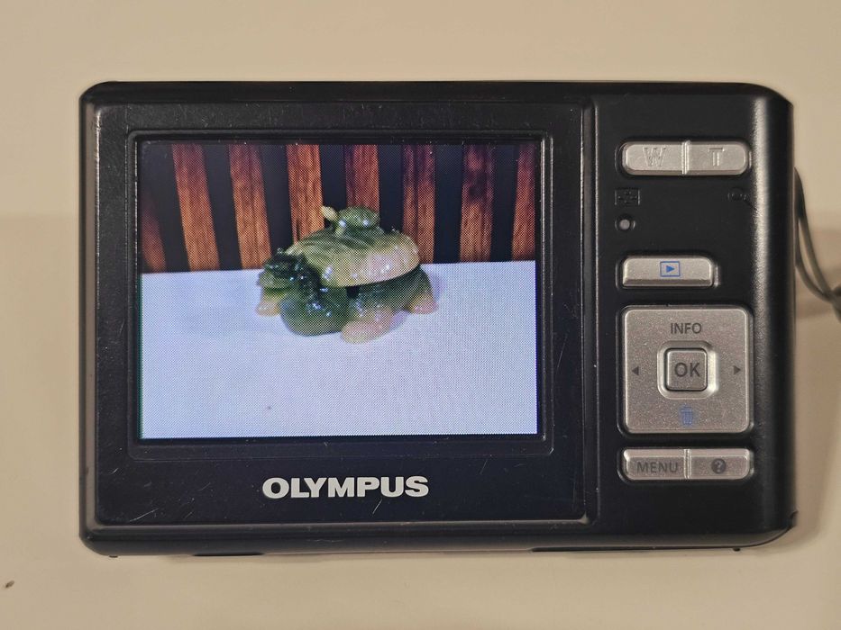 Y2K Aparat foto digital compact Olympus T100 12MP 3xZoom