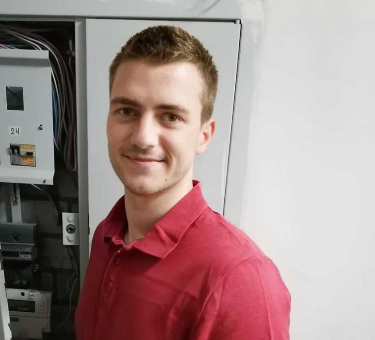 Электрик недорого: замена выключателя, подключение плиты и люстры!