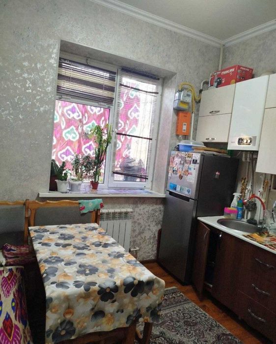 Продается 2/1/4 Куйлюк Массив 1( кирпичный дом)