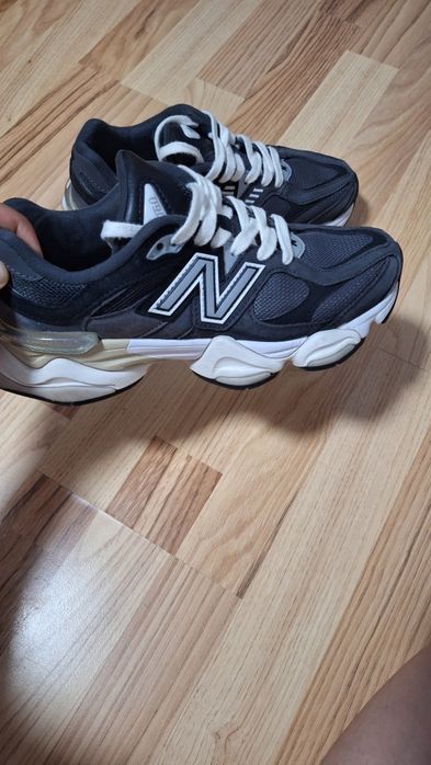 Adidași New Balance 9060