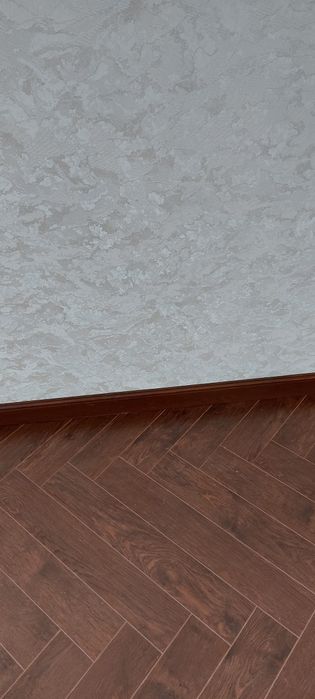 Клею ОБОИ. Галтели.