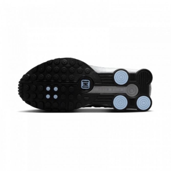 Adidasi NIKE SHOX R4 eur 42