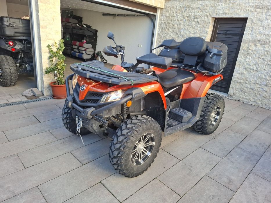 Cf 520 L înmatriculat nr negre