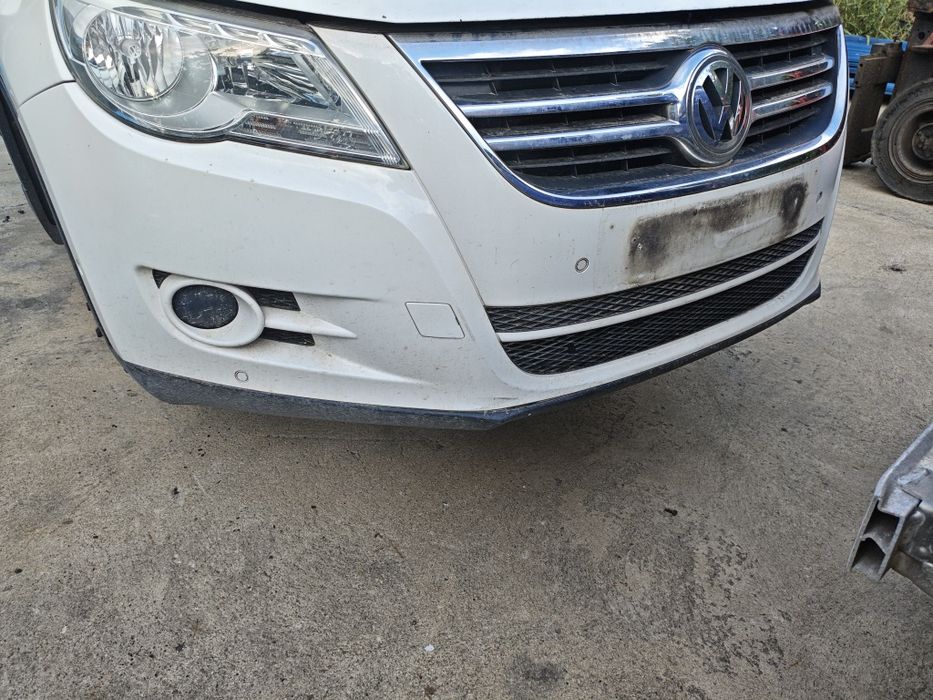 Предна броня за VW Tiguan