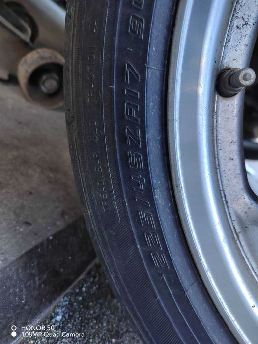 Нови летни гуми със джанти 17 цола