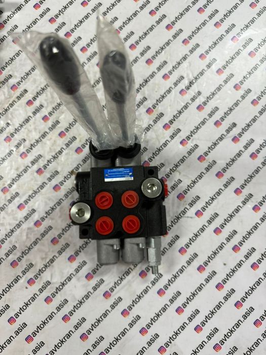 Гидравлический распределитель