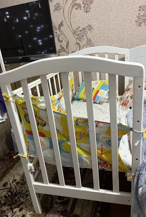 Кроватка детская