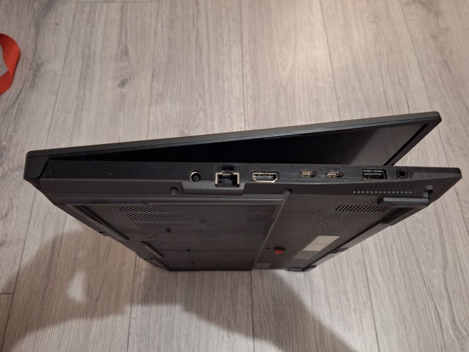 Laptop Gaming Asus TUF F17