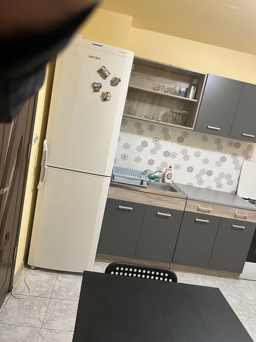 Inchiriez apartament 2 camere