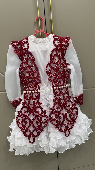 Платье в национальном стиле для девочки