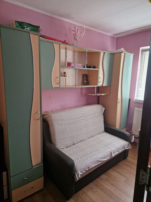 Vand apartament 3 camere. In blocul Rezidential Sud ,  Ploiesti Sud