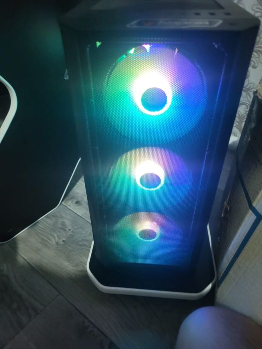 Продам Компьютер новый