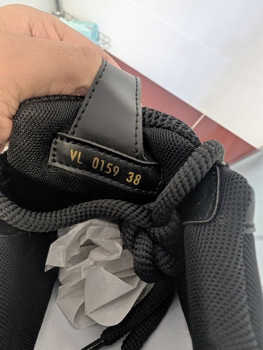 Louis Vuitton skates negre cu alb