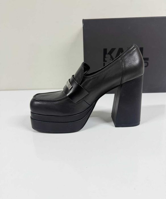 Karl Lagerfeld Strada Karl Plaque Loafer