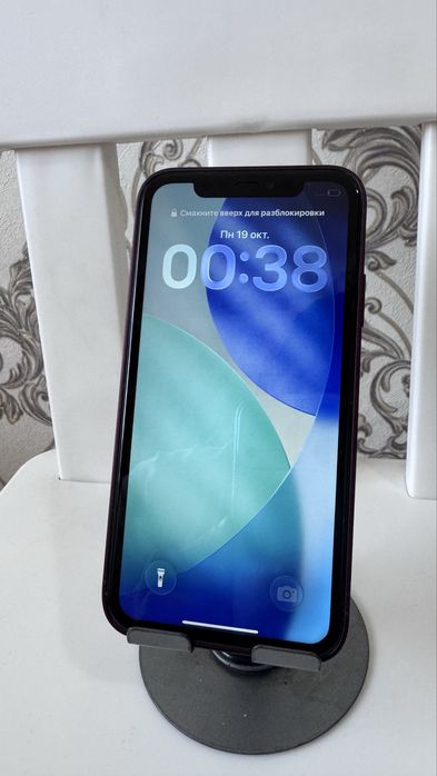 iphone 11   128 gb.