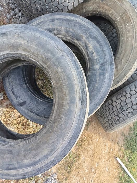 Продам шины б/у 285/70 r 19.5