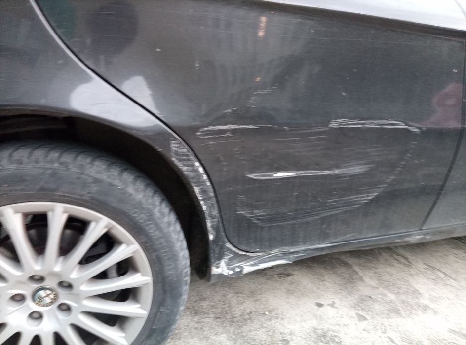Alfa 147 face бензинова