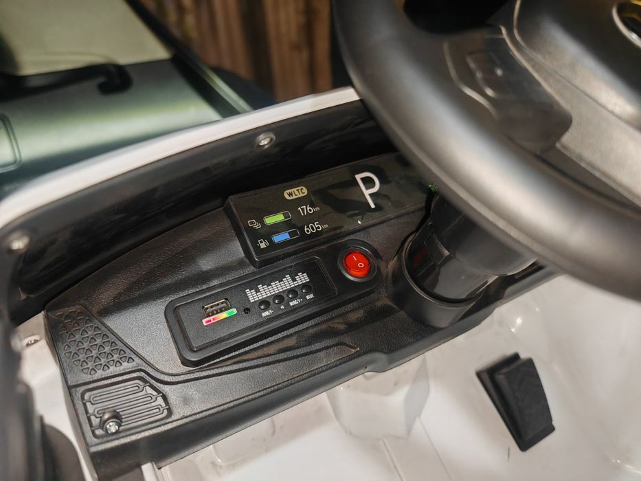 Продам Машинка L6