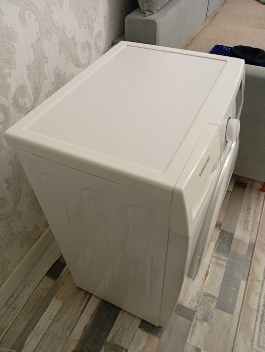 Продам стиральную машинку