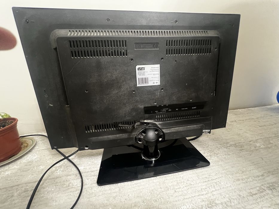 Televizor sotiladi artel 24