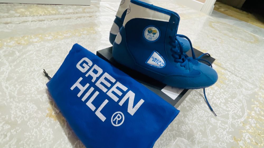 Борсовка обувь спортивный