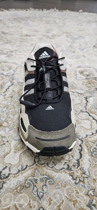 Привозные кроссовки  adidas