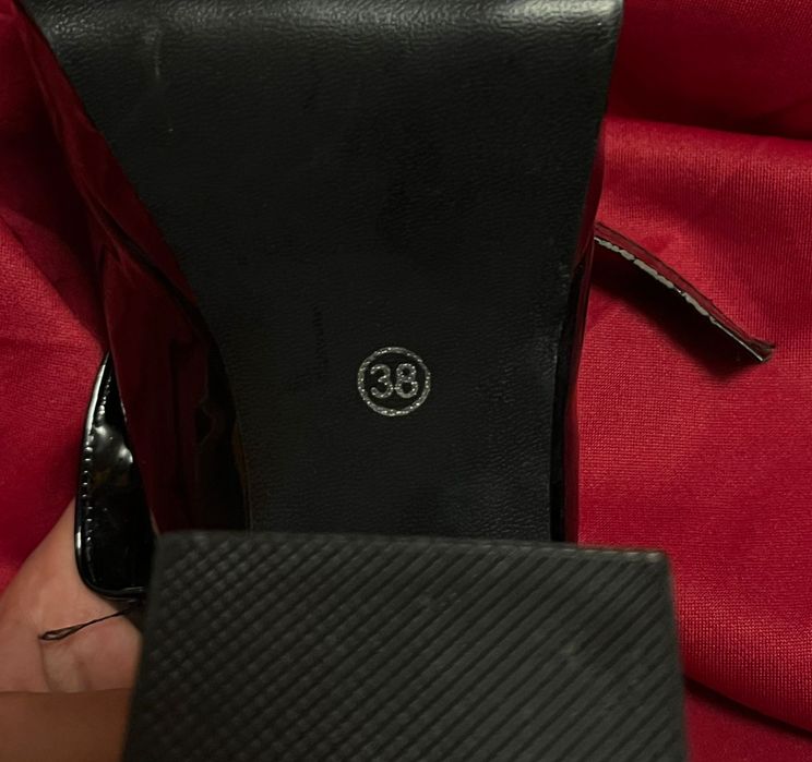 Туфельки милые;)