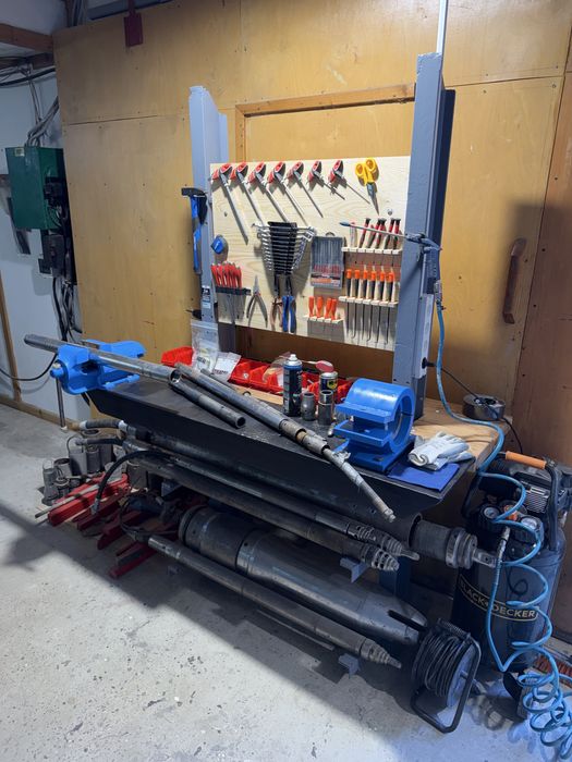 Reparatii rachete Grundomat  si ciocane Grundoram ,folosind piese originale Tracto-Technik