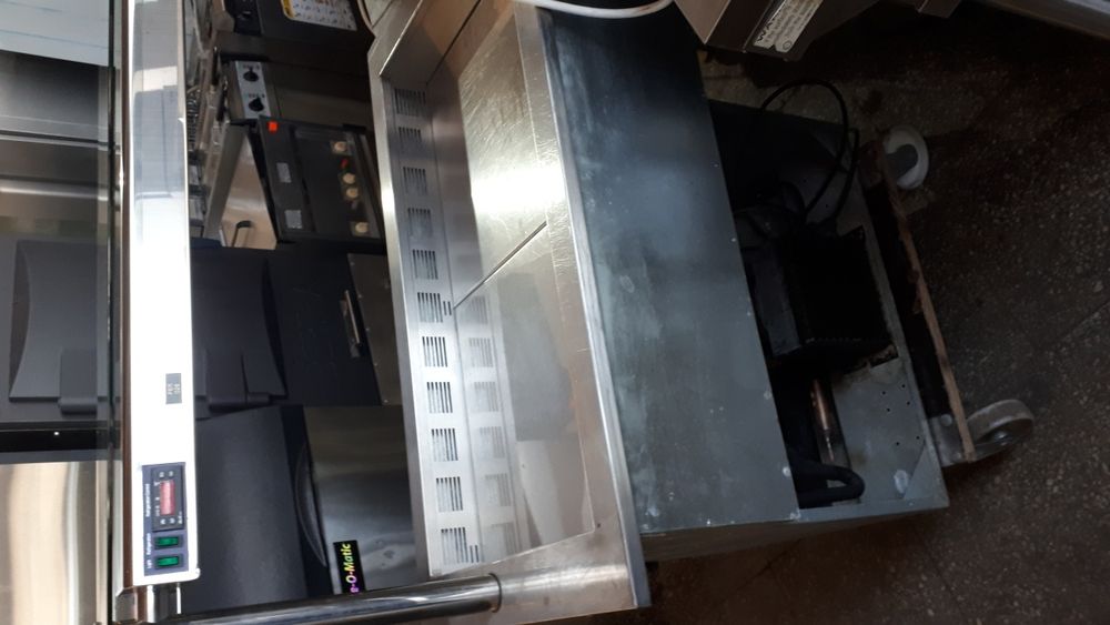 Студена витрина за вграждането