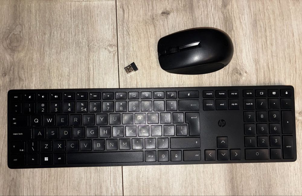 Tastatură + Mouse Wireless HP 650 Combo | Receiver USB Inclus | Full Size