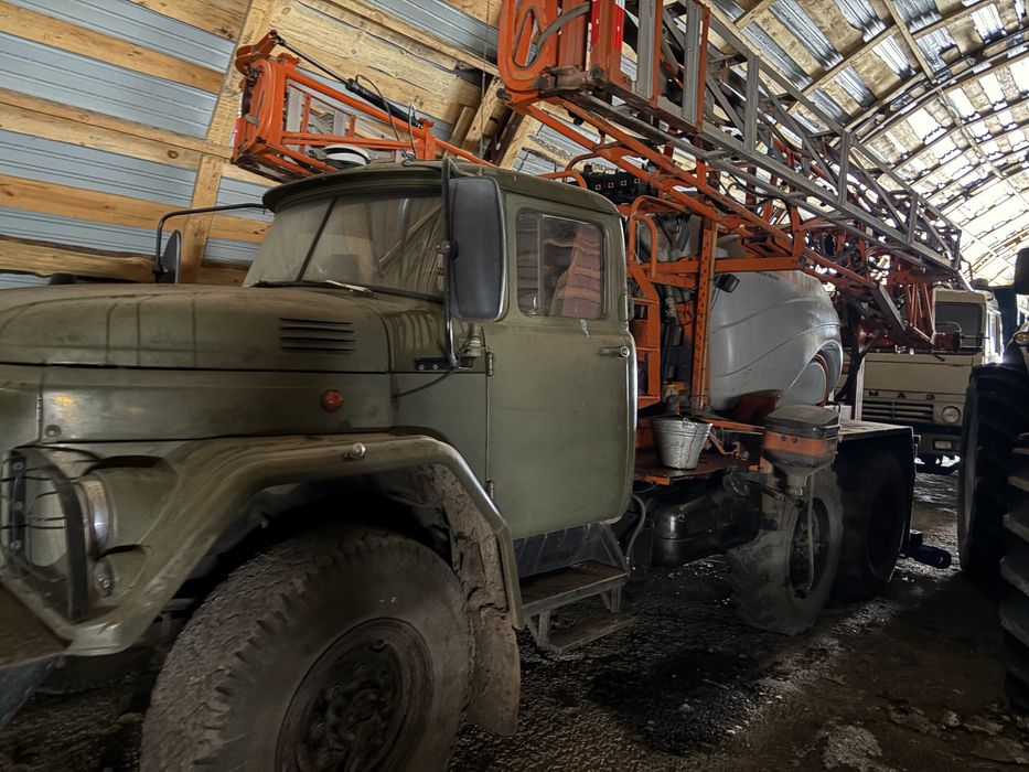 Протравитель самоходный