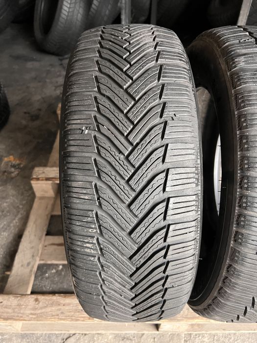 2 anvelope iarna 205/60/16 , Michelin , DOT 2021 , 6.4 mm