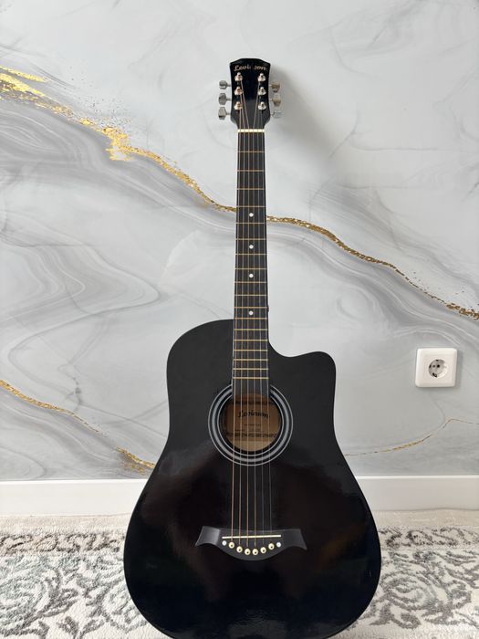 Гитара акустическая Levinson