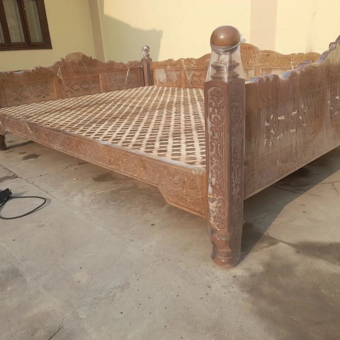 Yagona tapchan surilar