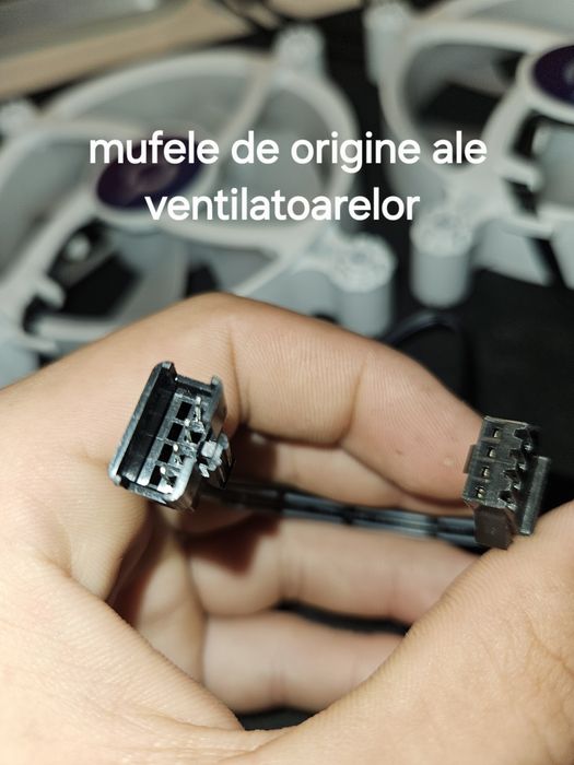 Vand 3x ventilatoare AQIRYS Cetus 120mm RGB (4P-12SLI15W-RGB) - Ca noi