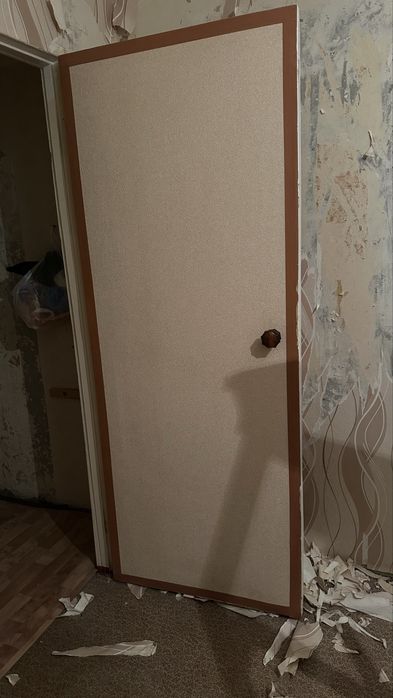 Отдам двери даром