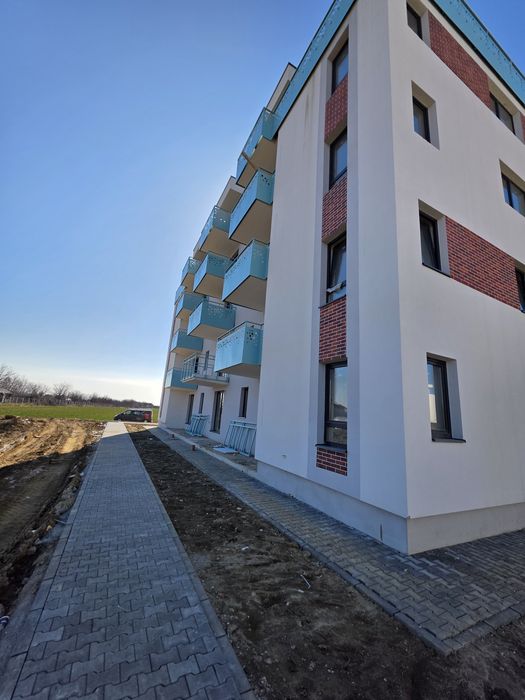Proprietar vand apartament nou Micro 17