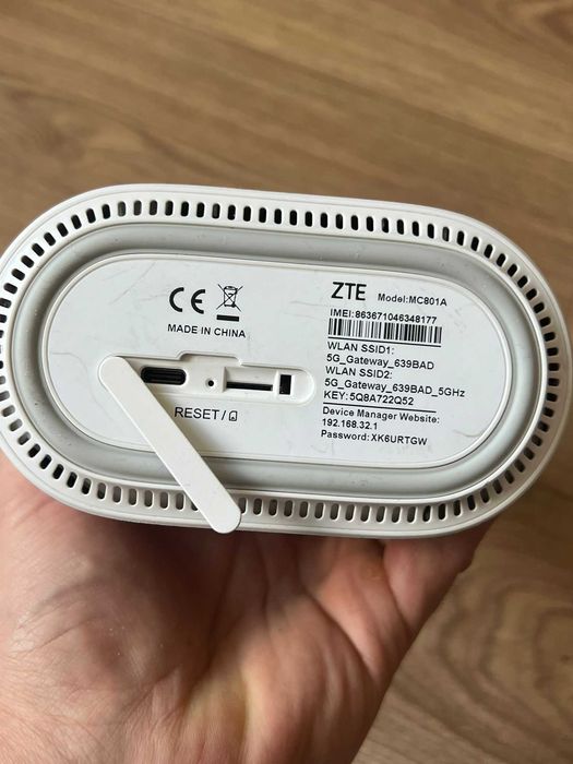Router Modem 5G ZTE cu sim model MC801A liber de retea, neverlocked